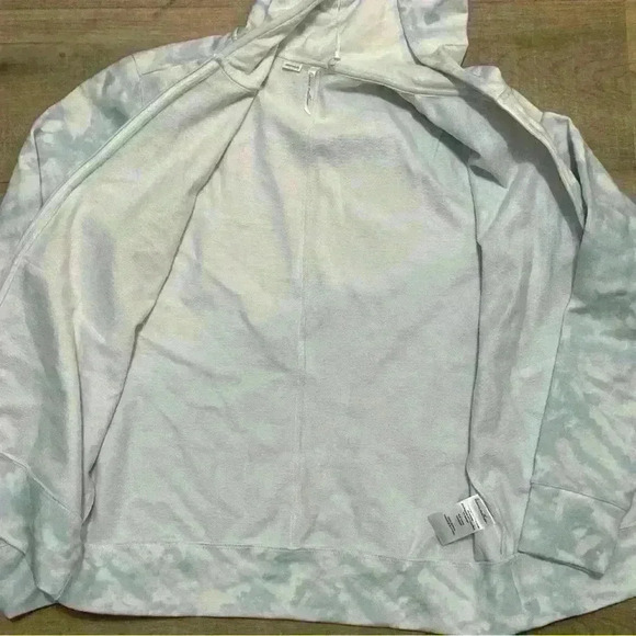 Travis Mathew XS women’s zip up hoodie from the cloud collection new w/ tags - Picture 7 of 9